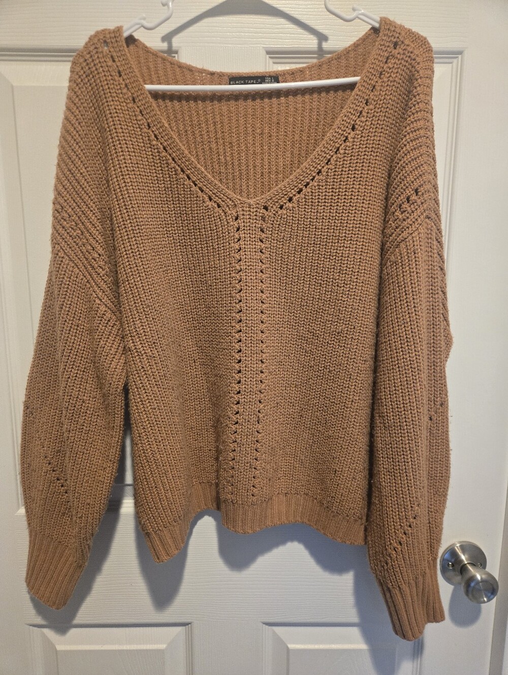 Black Tape_ Sweater Size Large
